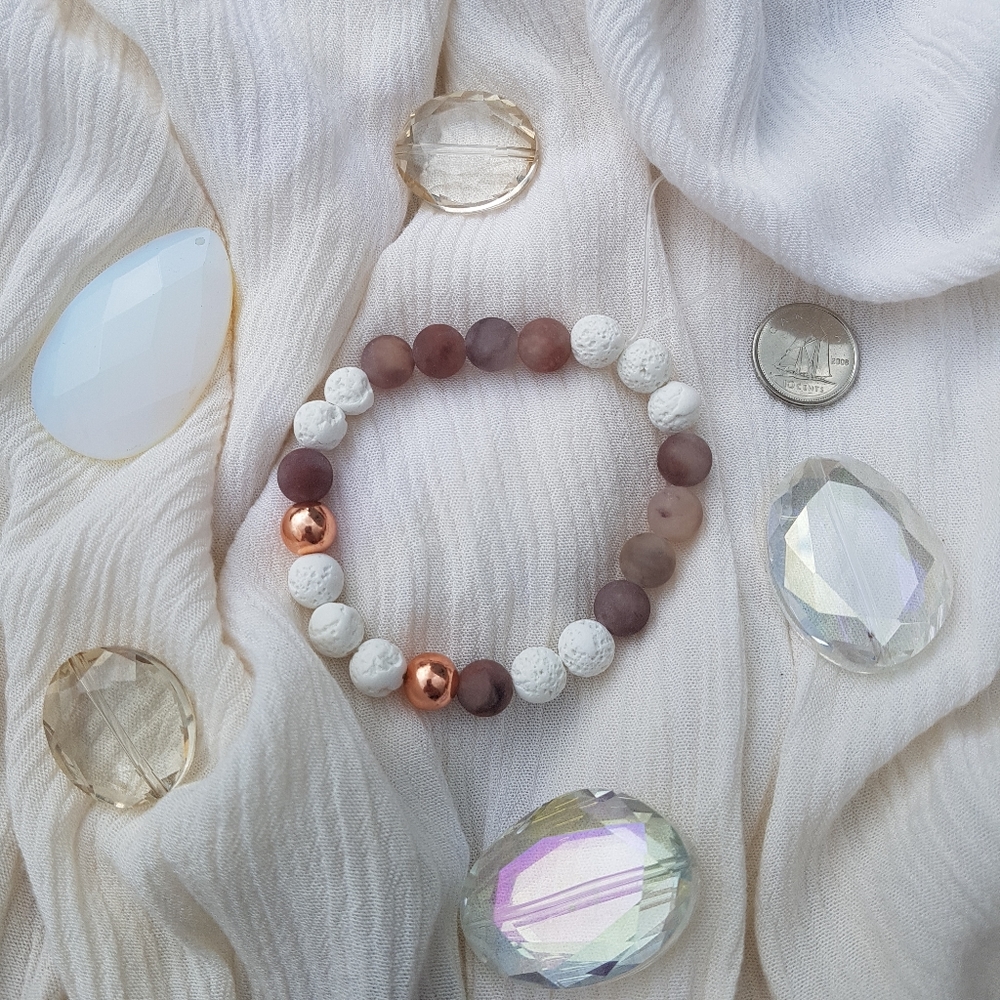 Handmade gemstone bracelet 🌻